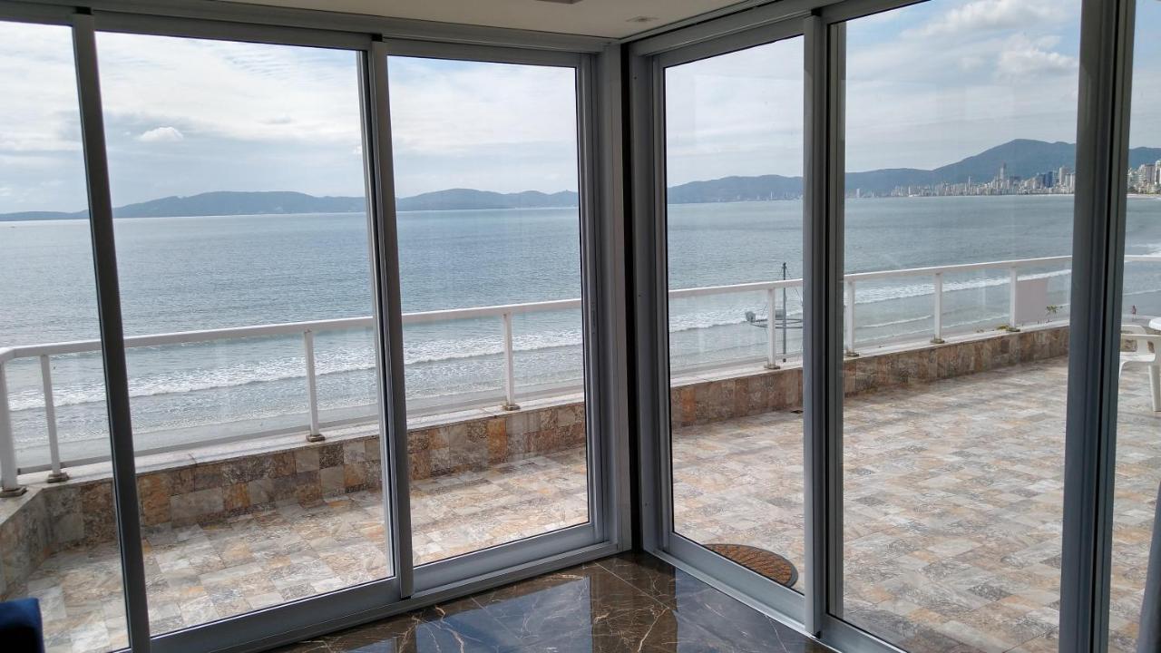 Apartamento De Cobertura Frente Para O Mar Itapema Εξωτερικό φωτογραφία