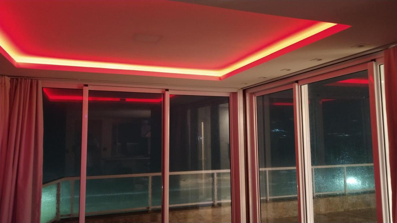 Apartamento De Cobertura Frente Para O Mar Itapema Εξωτερικό φωτογραφία